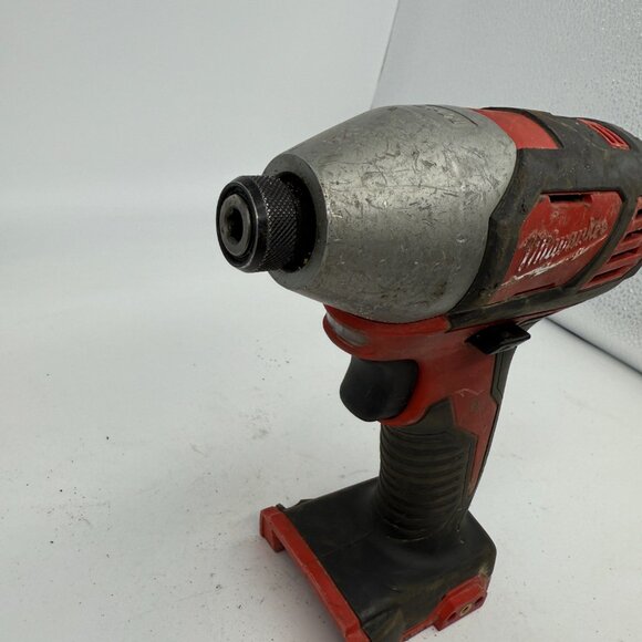 Milwaukee 2656-20 M18 18V 1/4in Hex Impact Driver (Tool Only) - Picture 2 of 8